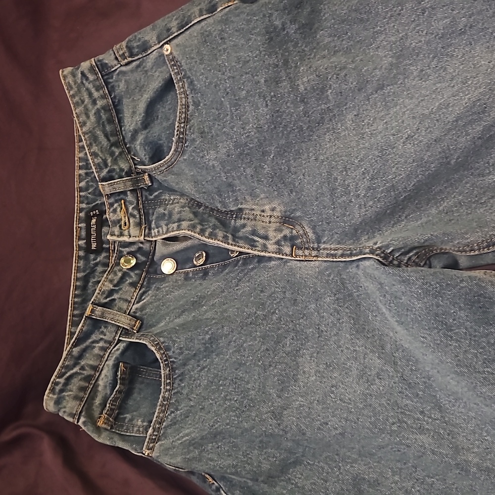 *NWOT* PLT Thigh Split Baggy Boyfriend Jeans size 6, Mid Wash, PrettyLittleThing